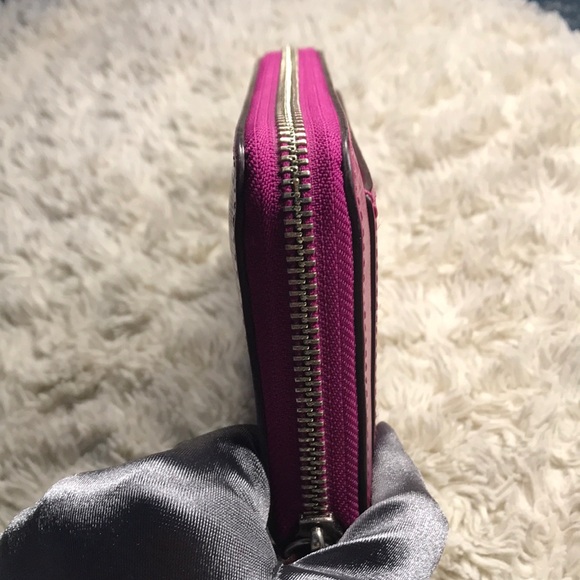 Coach Darcy Patent Leather Accordion Zip Wallet - Picture 4 of 14